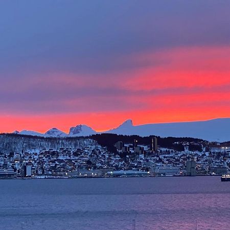 Polar Arctic View - Free Parking! Apartment Tromso Luaran gambar