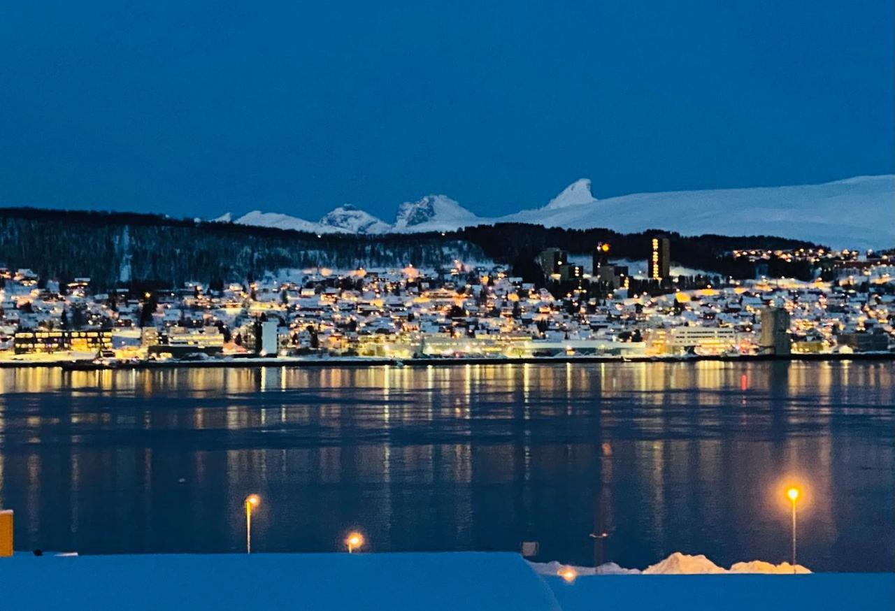 Polar Arctic View - Free Parking! Apartment Tromso Luaran gambar